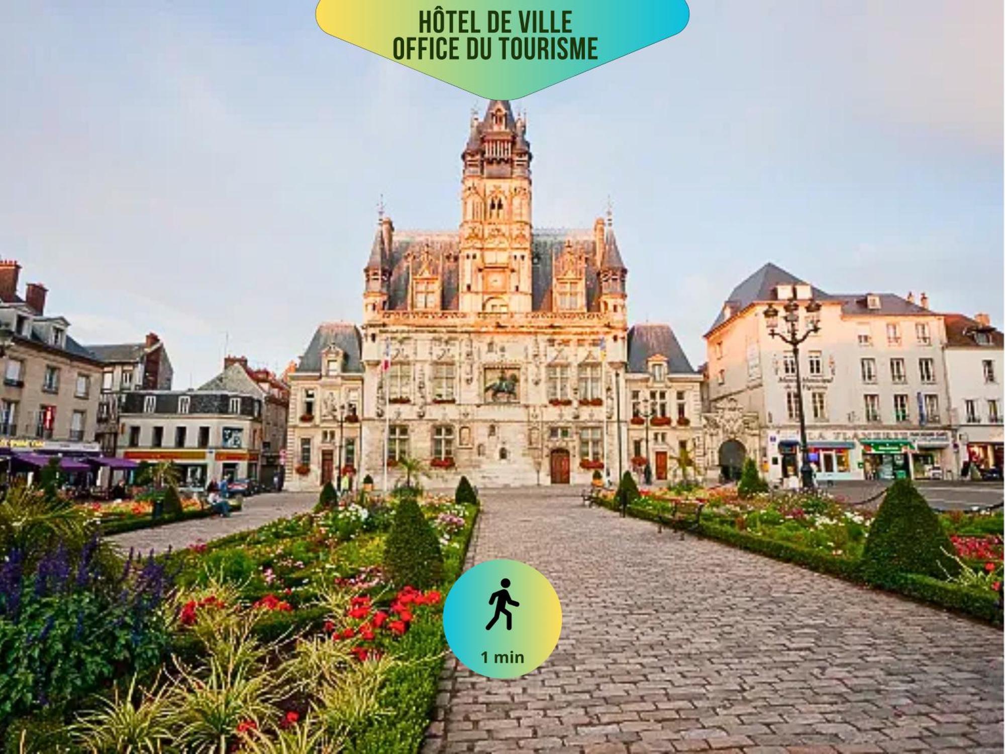 Le Corneille - Ideal Pros & Couples - Centre Historique - Chateau 5Min - Gare 10Min - Au Calme - Fibre Compiègne Exteriér fotografie